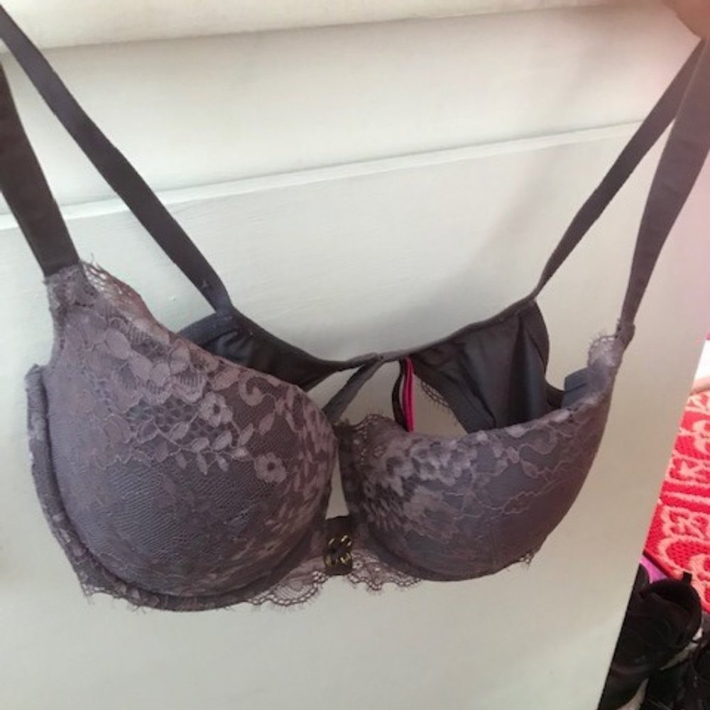 Bra, 34 DD ladies underwear